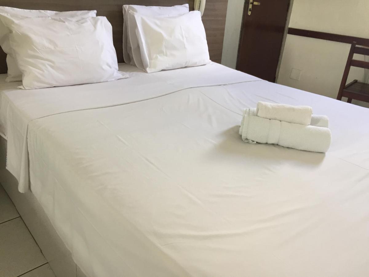 Novo Hotel Barro Preto 贝洛哈里桑塔 外观 照片