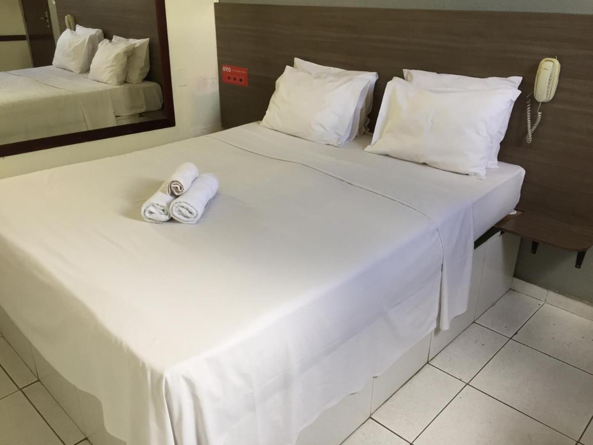 Novo Hotel Barro Preto 贝洛哈里桑塔 外观 照片