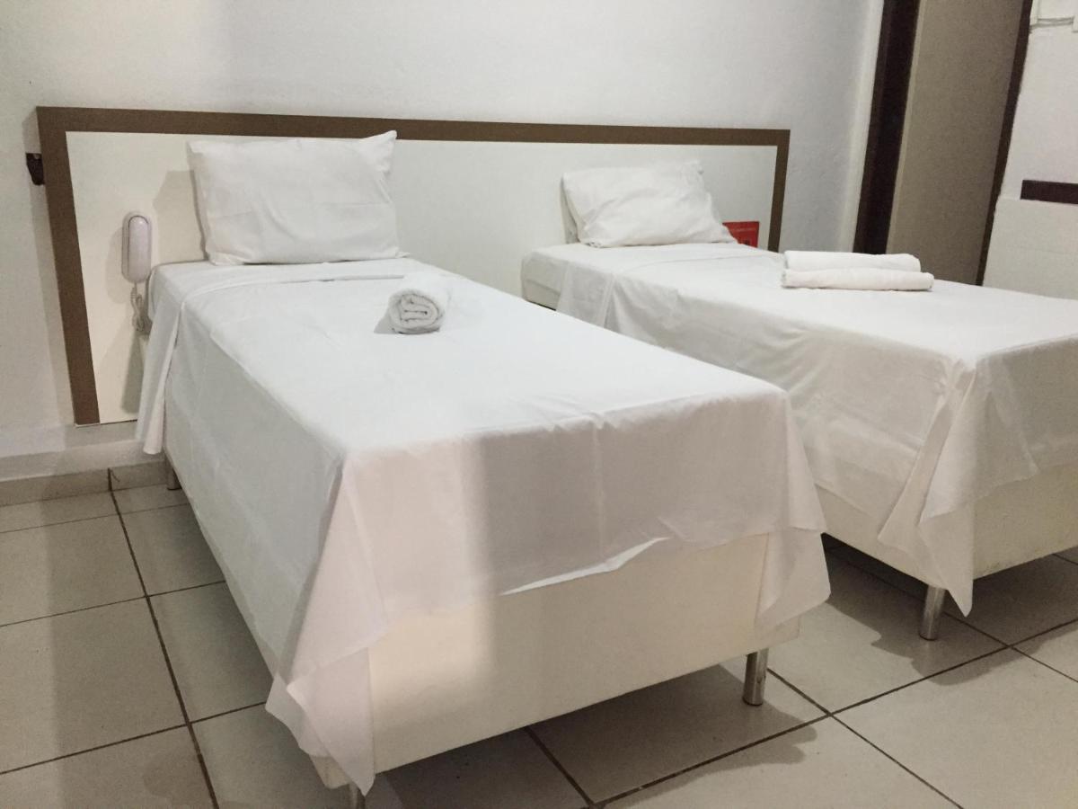 Novo Hotel Barro Preto 贝洛哈里桑塔 外观 照片