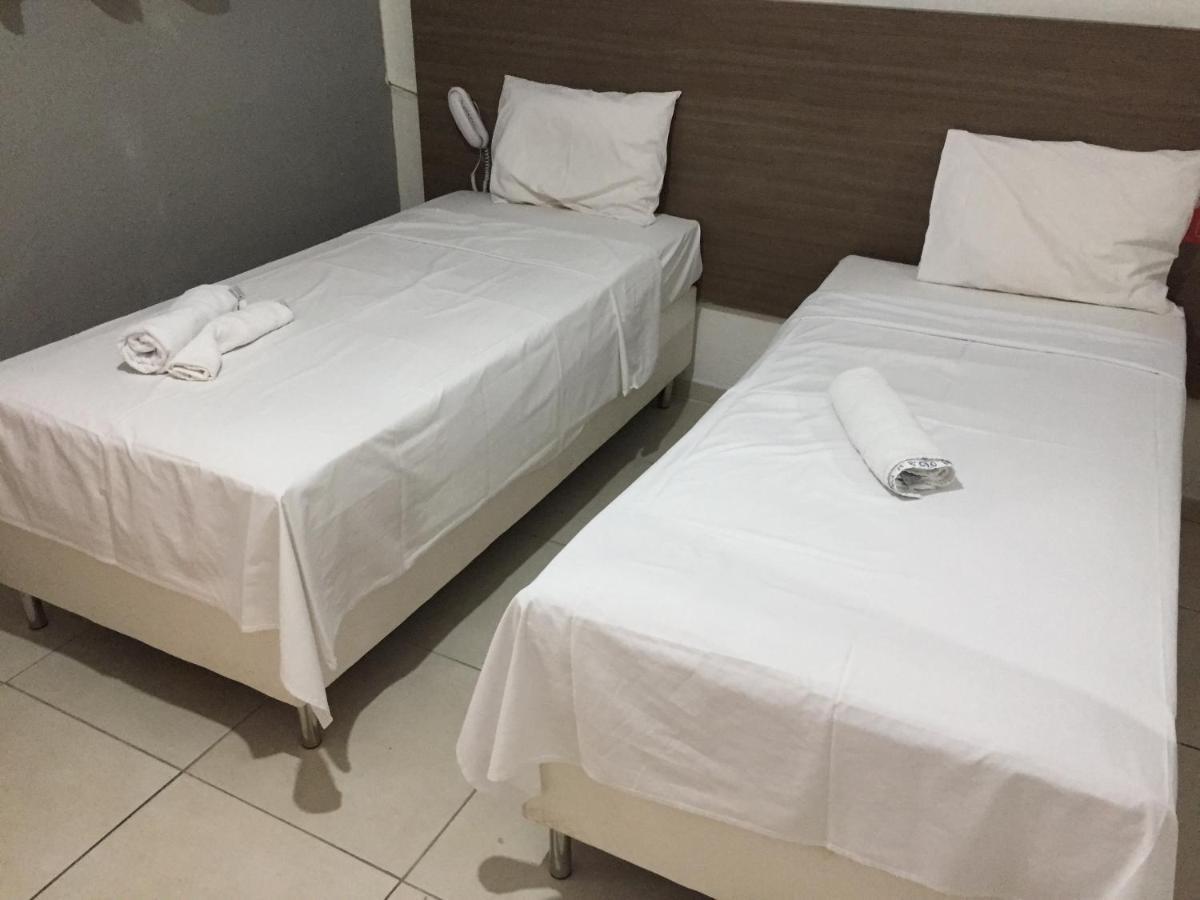 Novo Hotel Barro Preto 贝洛哈里桑塔 外观 照片